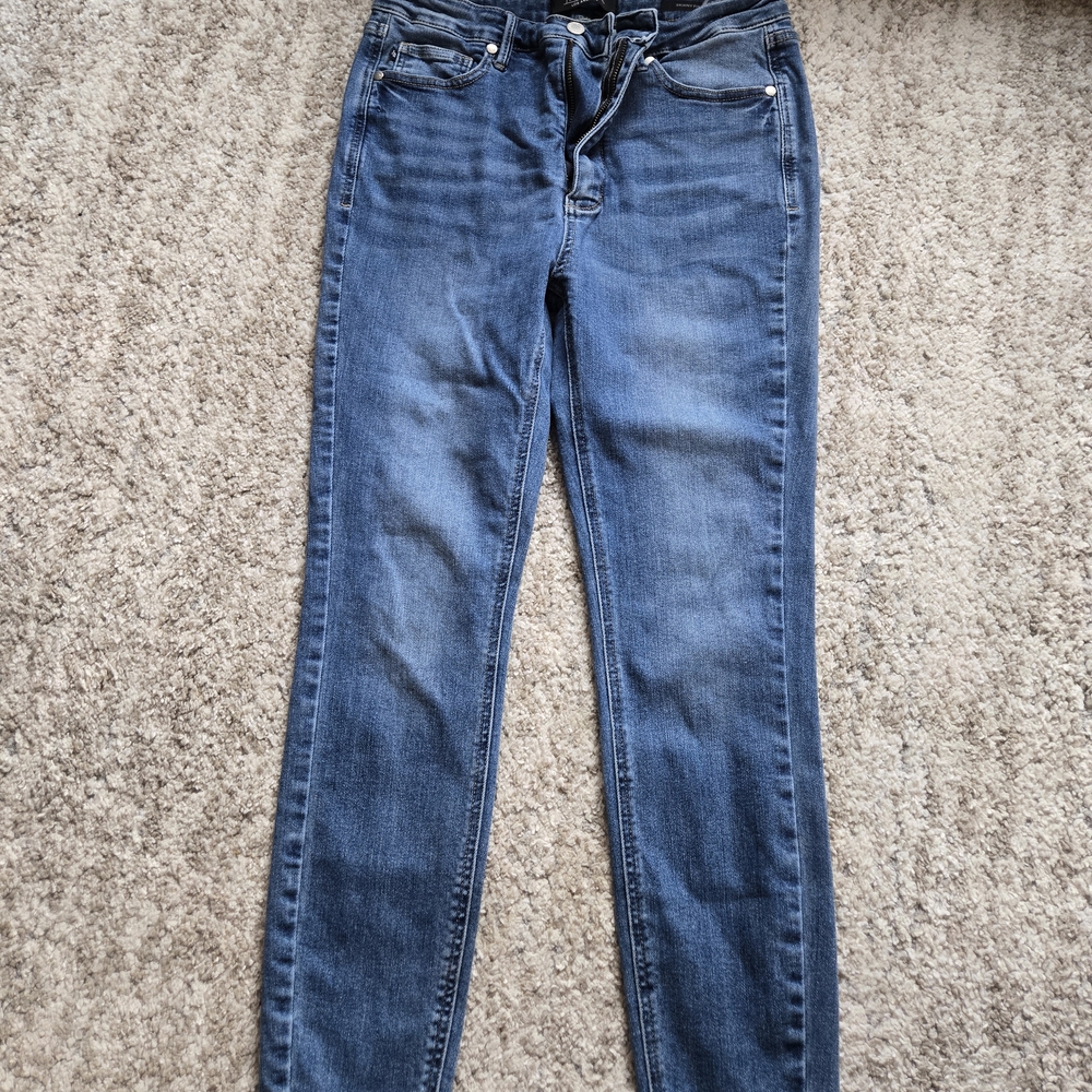 Judy Blue Women's Skinny Jeans - Classic Denim